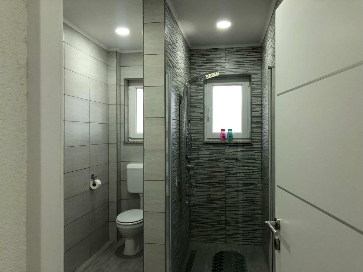 Apartman Danijela Оточац Екстер'єр фото